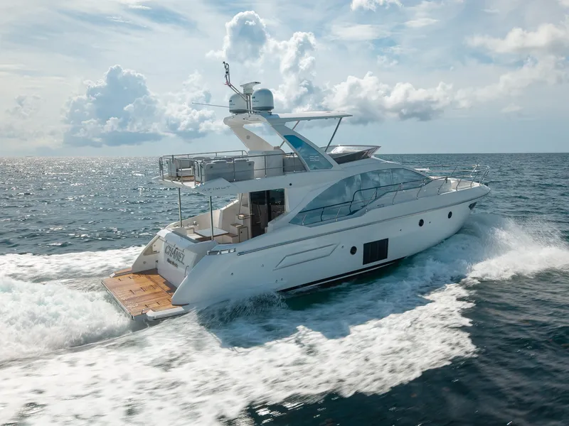 Slide: The Image of Azimut Fly 50 2025 - 1