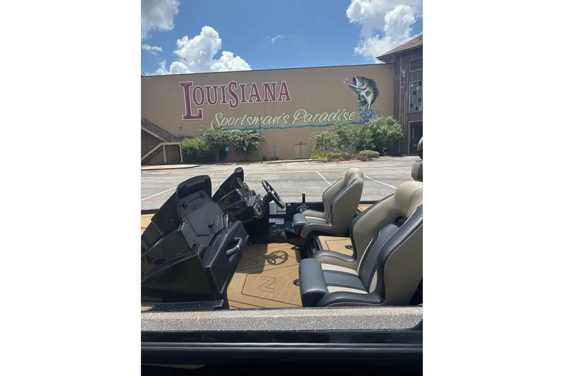 Slide: The Image of 2027 Nitro Z20 XL boat interior at Louisiana Sportsman's Paradise backdrop. - 6
