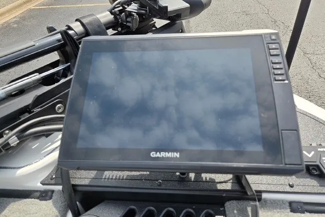 Slide: The Image of Garmin display on 2027 Nitro Z21 XL Pro boat, showing cloudy sky reflection. - 7