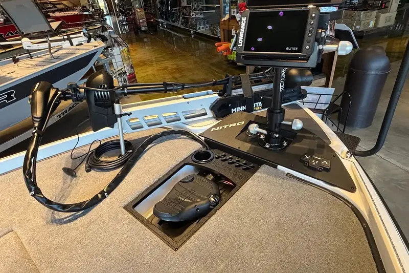 Slide: The Image of 2027 Nitro Z21 XL boat with Minn Kota trolling motor and Lowrance Elite fish finder. - 9