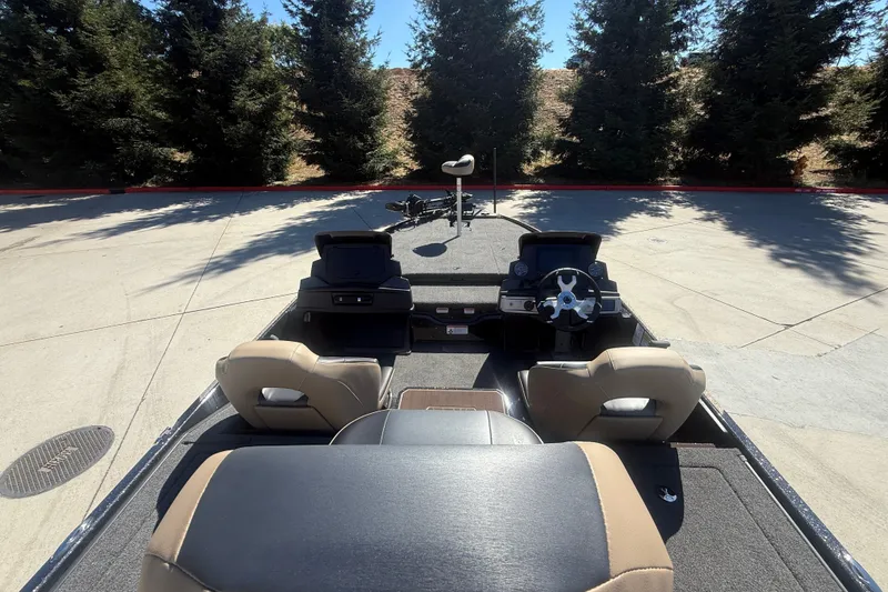 Slide: The Image of 2027 Nitro Z20 XL Pro boat interior with dual seats and steering console. - 15