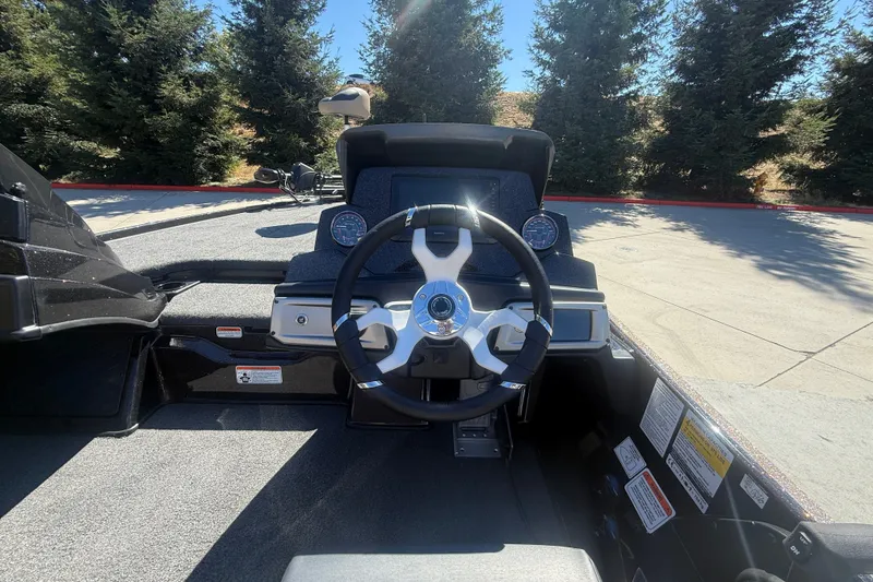 Slide: The Image of Steering console of a 2027 Nitro Z20 XL Pro boat, featuring modern controls and gauges. - 17