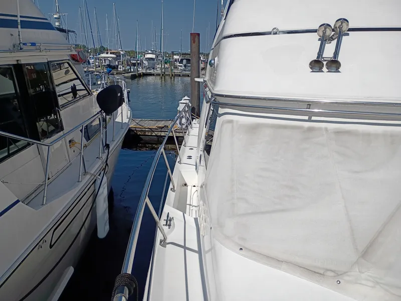 Slide: The Image of Carver Yachts 450 Voyager Pilothouse 2002 - 68