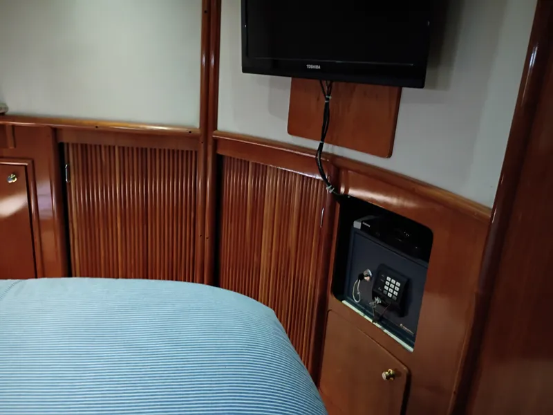 Slide: The Image of Carver Yachts 450 Voyager Pilothouse 2002 - 47