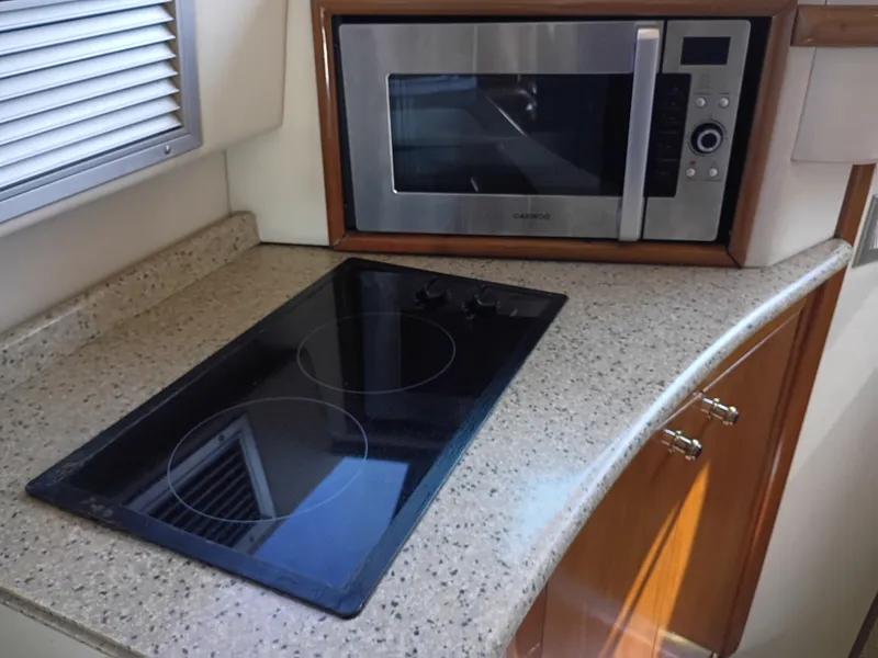 Slide: The Image of Carver Yachts 450 Voyager Pilothouse 2002 - 39