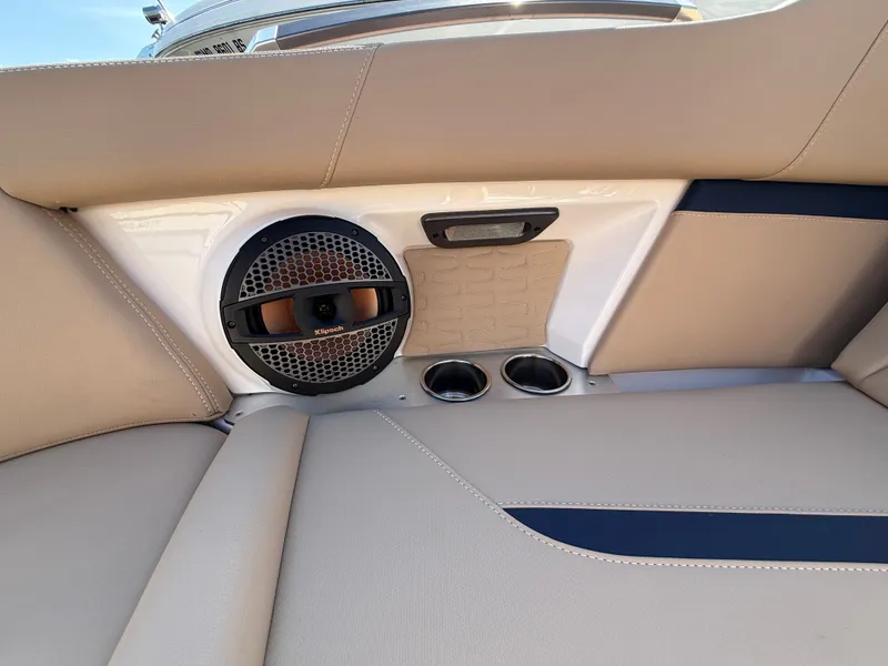 Slide: The Image of MasterCraft X24 2024 - 18