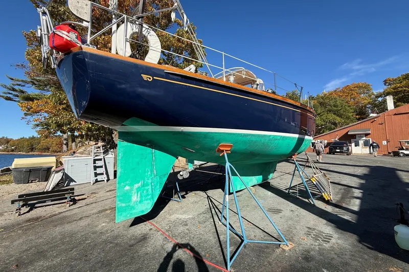 Slide: The Image of Hinckley Sou'wester 42 sailboat from 1984 on stands, ready for maintenance. - 61