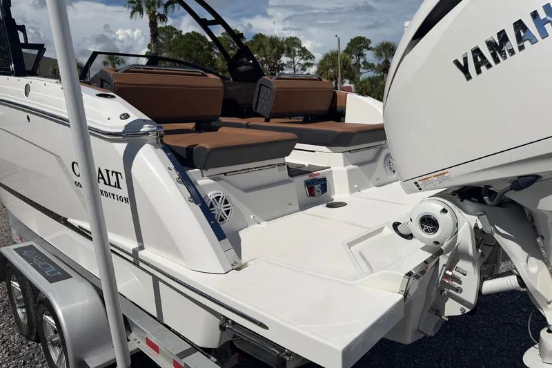 Slide: The Image of 2025 Cobalt R8 Outboard boat with Yamaha engine, featuring sleek design and comfortable seating. - 6