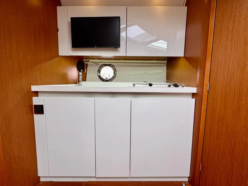 Slide: The Image of Beneteau Gran Turismo 38 2014 - 21