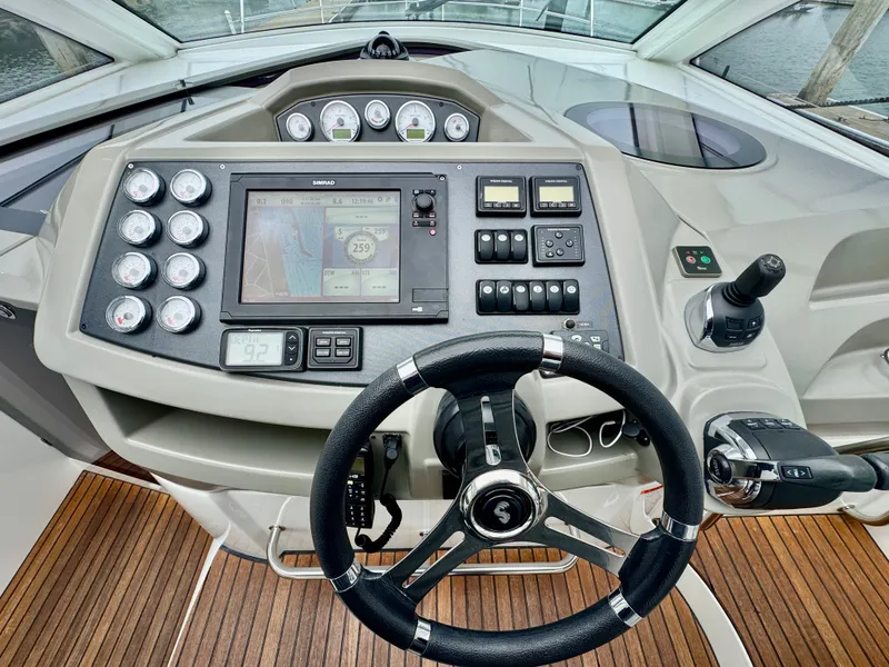 Slide: The Image of Beneteau Gran Turismo 38 2014 - 10