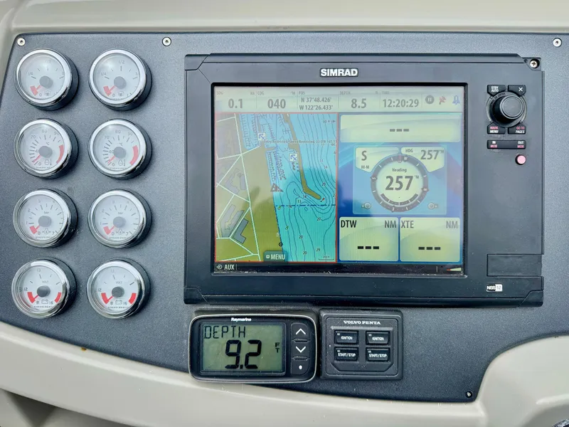 Slide: The Image of Beneteau Gran Turismo 38 2014 - 12