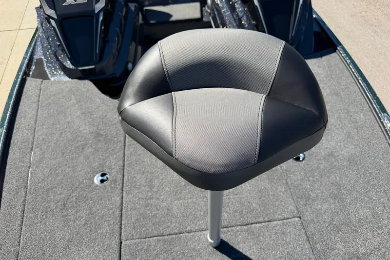 Slide: The Image of 2027 Nitro Z18 XL Pro boat seat on carpeted deck, showcasing modern design and comfort. - 17