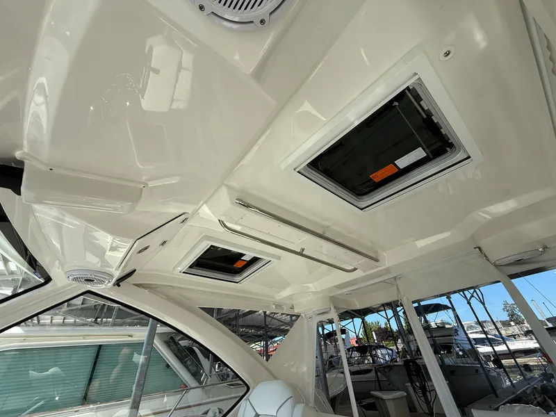 Slide: The Image of Pursuit OS 325 Offshore 2026 - 63