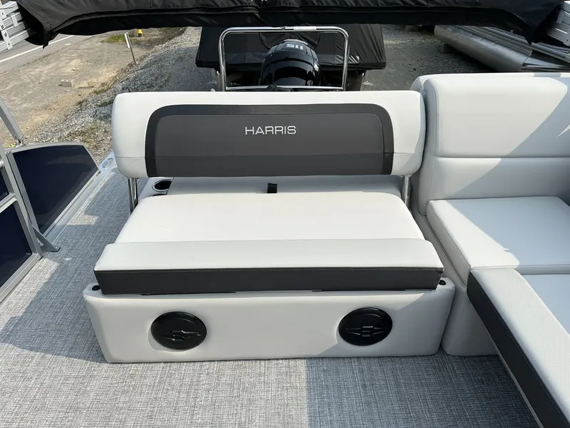 Slide: The Image of Harris Cruiser 230 SL 2026 - 13