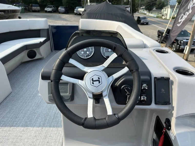 Slide: The Image of Harris Cruiser 230 SL 2026 - 18