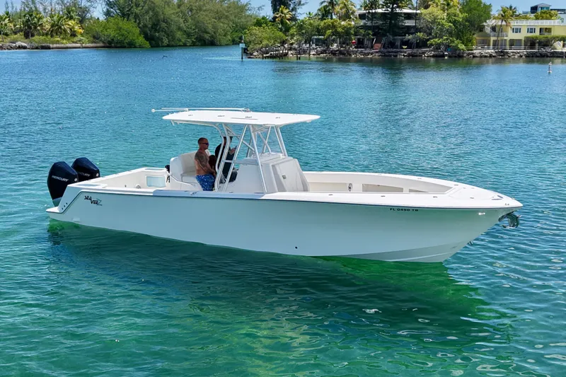 The Image of SeaVee 322Z 2021 - undefined