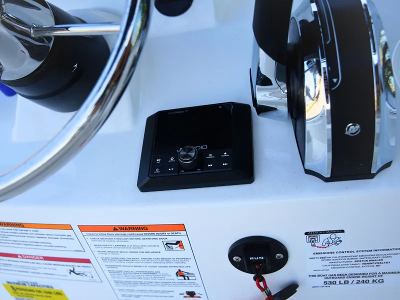 Slide: The Image of Boston Whaler 190 Montauk 2027 - 16