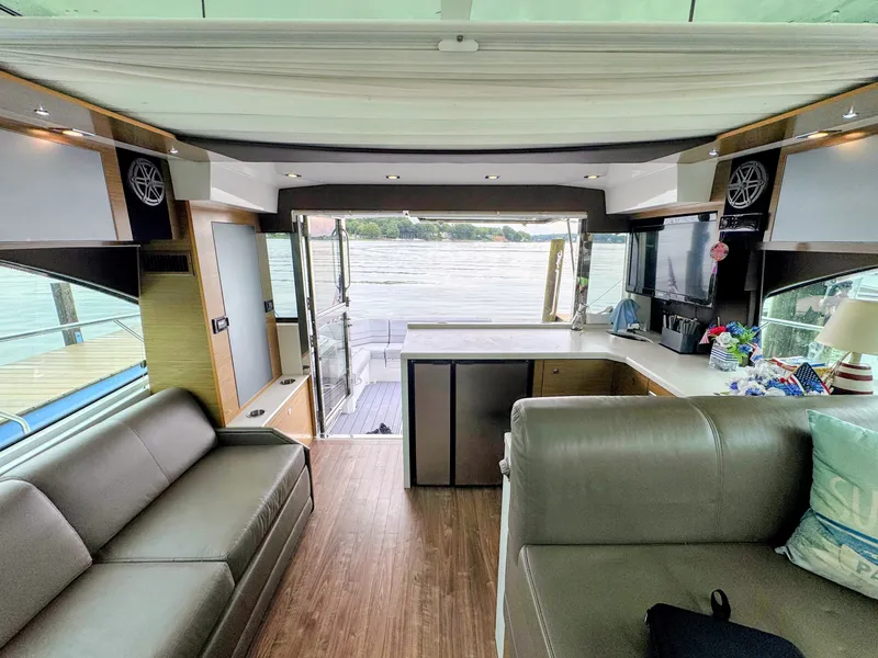 Slide: The Image of Cruisers 45 Cantius 2016 - 23