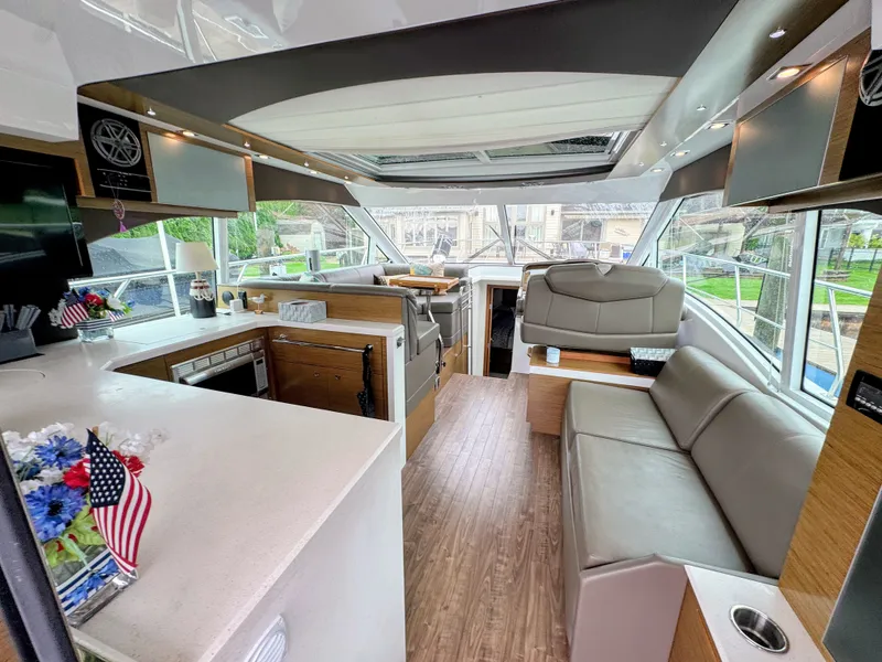 Slide: The Image of Cruisers 45 Cantius 2016 - 22