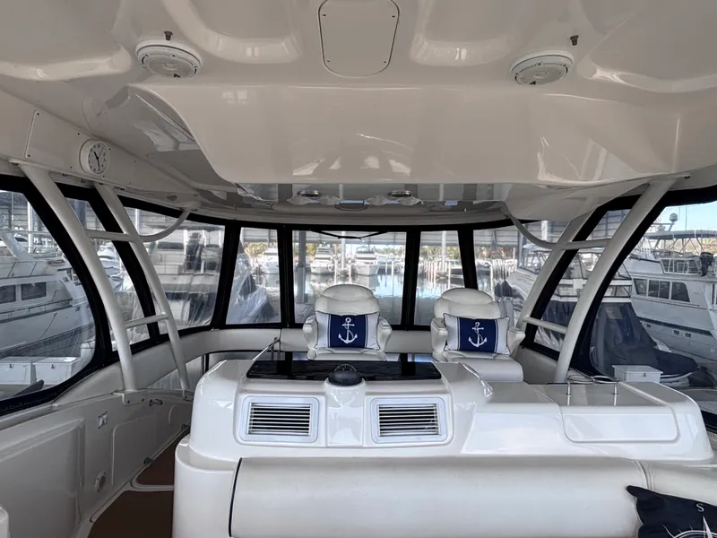 Slide: The Image of Sea Ray 550 SEDAN BRIDGE 2005 - 6