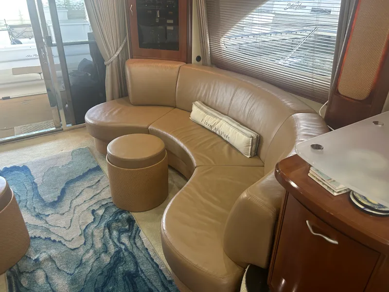 Slide: The Image of Sea Ray 550 SEDAN BRIDGE 2005 - 65