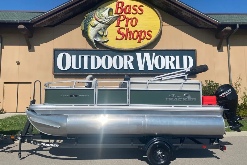 The Image of 2027 Sun Tracker Bass Buggy 16 XL Select pontoon boat at Bass Pro Shops Outdoor World. - 0