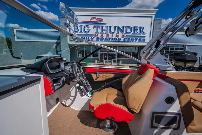 Slide: The Image of 2020 MasterCraft X26 boat interior at Big Thunder Marine dealership. - 31