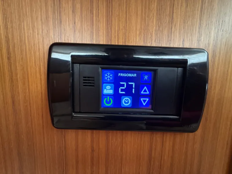 Slide: The Image of Greenline 40 2021 - 78
