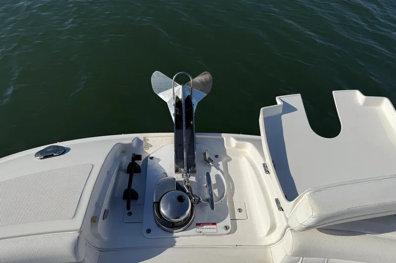 Slide: The Image of 2019 Sea Ray SDX 290 Outboard boat anchor and deck detail. - 35
