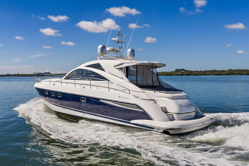 Slide: The Image of 2006 Fairline Targa 47 GT yacht cruising on a sunny day. - 3