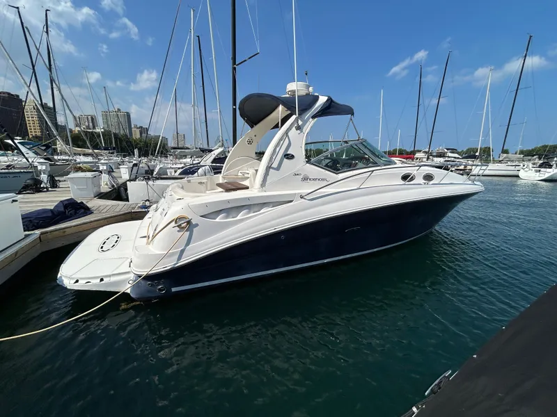 Slide: The Image of Sea Ray Sundancer 320 2006 - 2