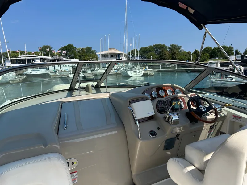 Slide: The Image of Sea Ray Sundancer 320 2006 - 5