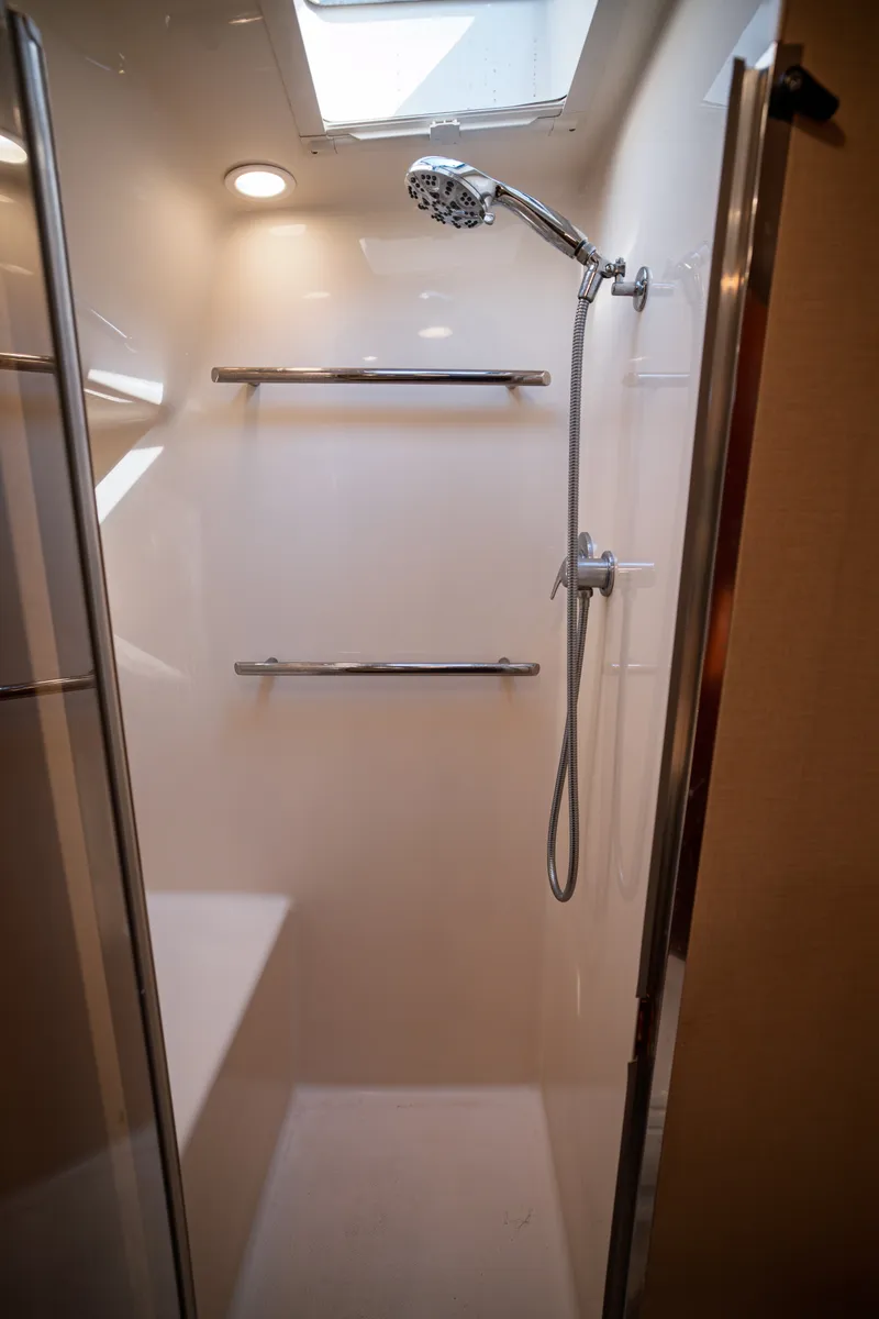 Slide: The Image of The shower in the 2006 Tiara Yachts 4400 Sovran is modern and spacious. - 40