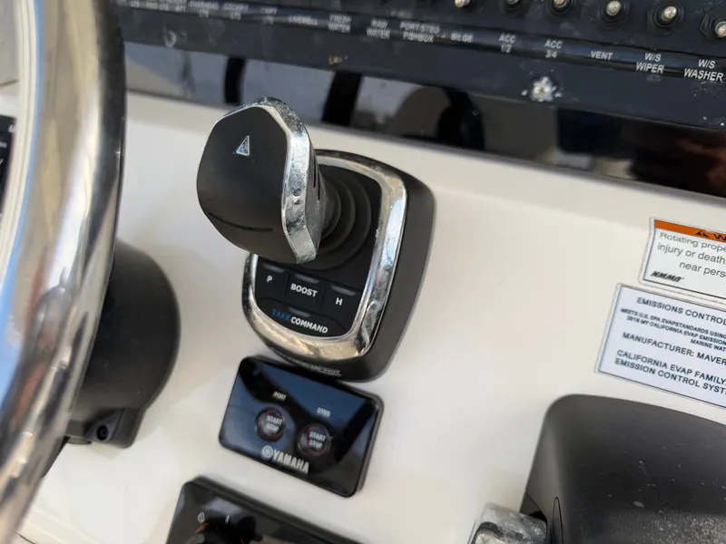 Slide: The Image of Cobia 262 Center Console 2020 - 24