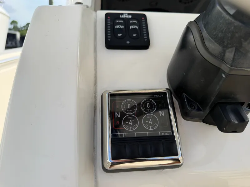 Slide: The Image of Cobia 262 Center Console 2020 - 26