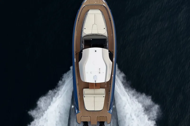 Slide: The Image of Top view of 2024 Solaris Power 40F Open yacht cruising on water. - 56