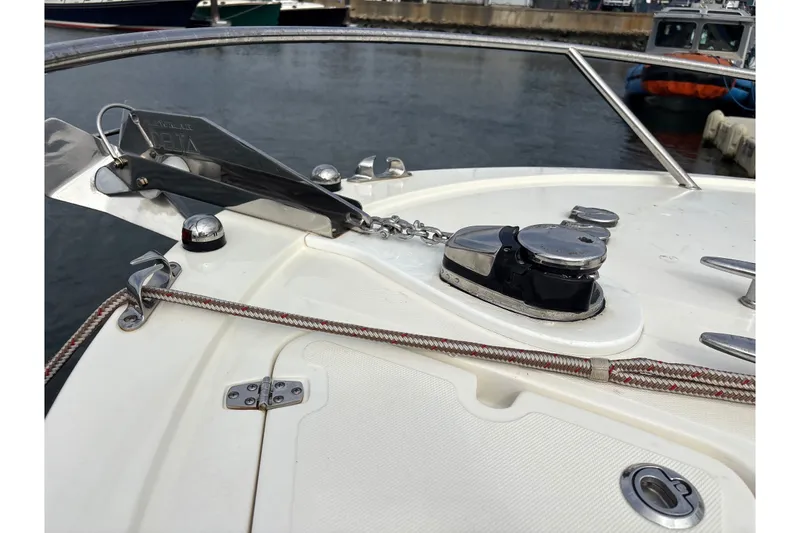 Slide: The Image of Bow of 2018 Hunt Yachts Harrier 26 with anchor and winch system. - 28