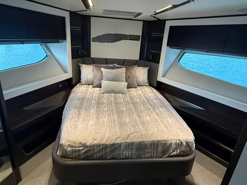 Slide: The Image of Sunseeker Predator 65 2023 - 70