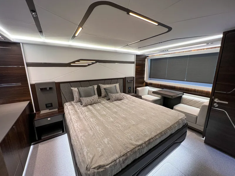 Slide: The Image of Sunseeker Predator 65 2023 - 46