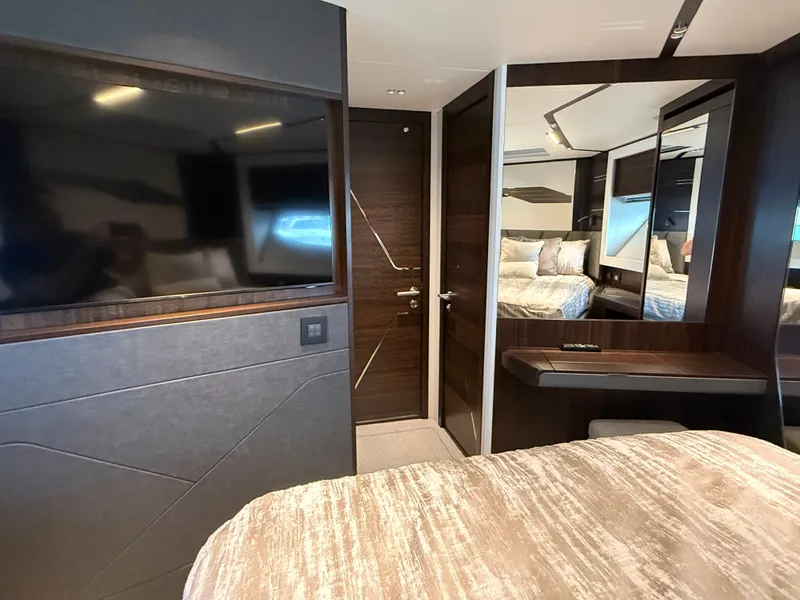 Slide: The Image of Sunseeker Predator 65 2023 - 61