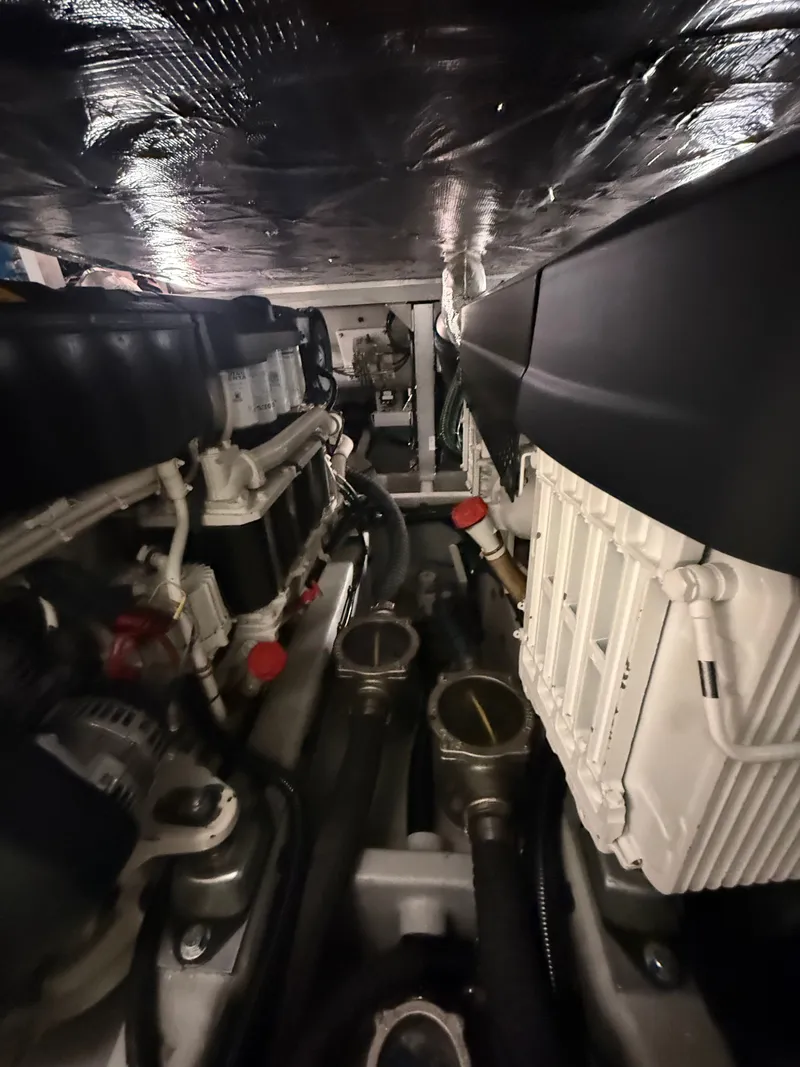 Slide: The Image of Sunseeker Predator 65 2023 - 97