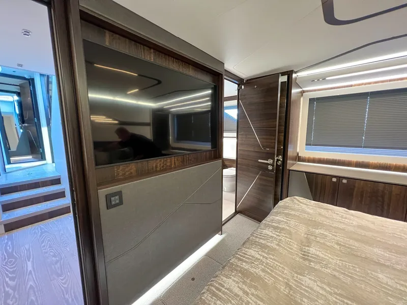 Slide: The Image of Sunseeker Predator 65 2023 - 63