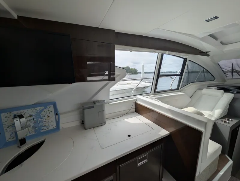 Slide: The Image of Cruisers 42 CANTIUS 2024 - 21