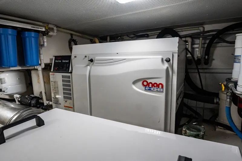 Slide: The Image of Vicem 62 Custom 2006 - 92