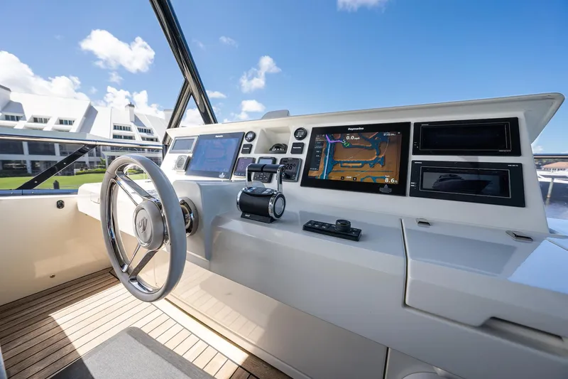 Slide: The Image of Flybridge Helm - 38