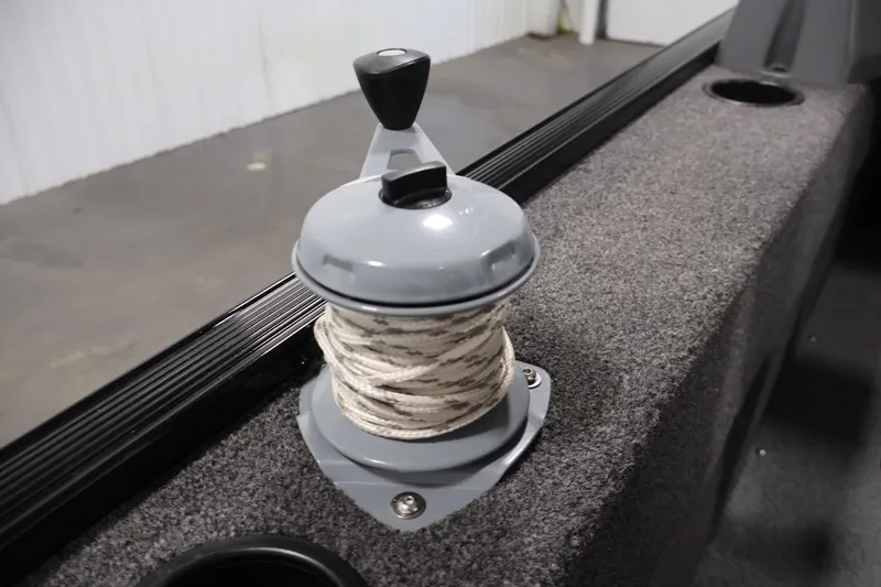 Slide: The Image of Rope cleat on 2022 Lowe Fishing Machine 1625WT boat deck. - 32