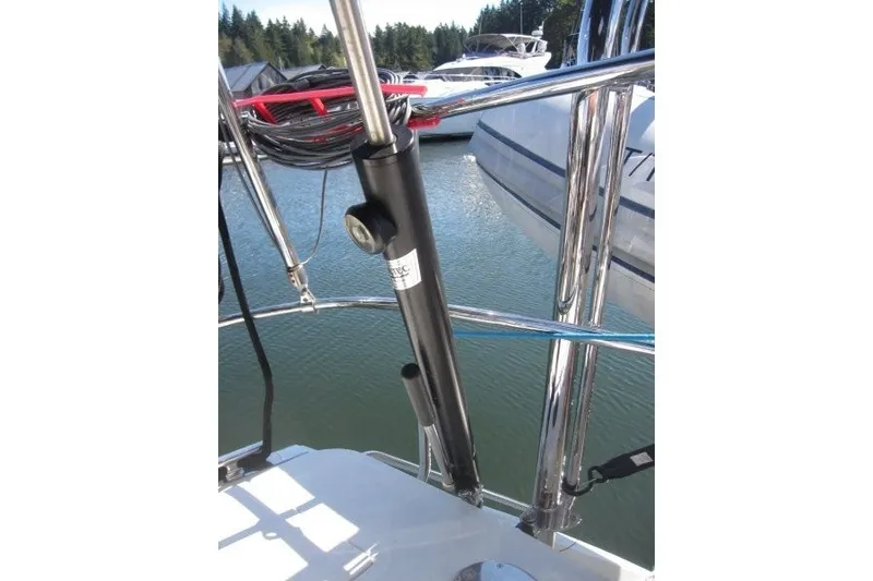 Slide: The Image of Sailboat deck with railing and hydraulic system, Outbound 46, 2014 model. - 33