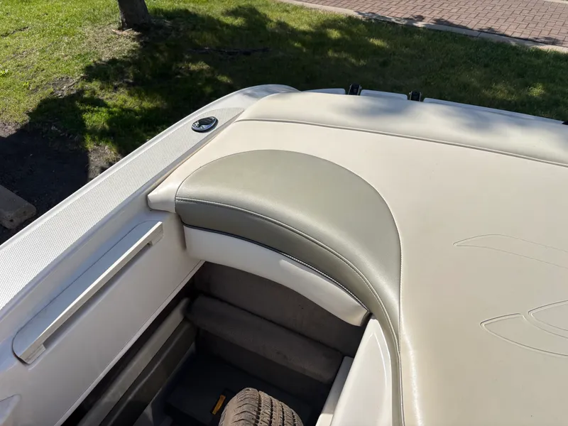 Slide: The Image of Sea Ray 200 SPORT 2005 - 17