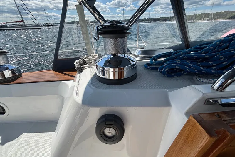 Slide: The Image of Sailboat deck view with winch and ropes, Sabre 402, 2002 model. - 23