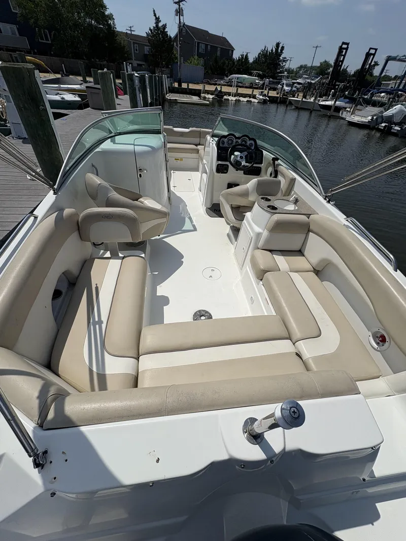 Slide: The Image of NauticStar 243 2016 - 5